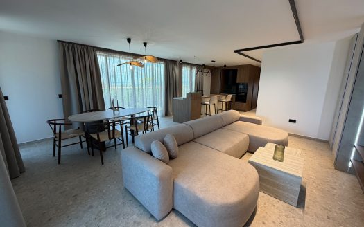 Таунхауси в Grand Village, Кошариця ID: 101382