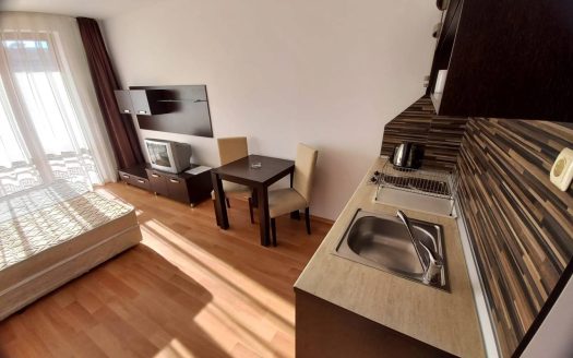 Студія площею 42 м² з видом на басейн у Сонячному Березі ID: 29831