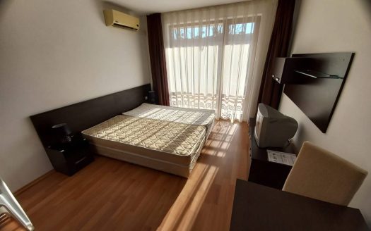 Студія площею 42 м² з видом на басейн у Сонячному Березі ID: 29831
