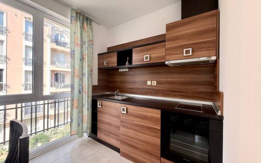 Two-room apartment with a pool in Rainbow 4, Sunny Beach ID: 102212