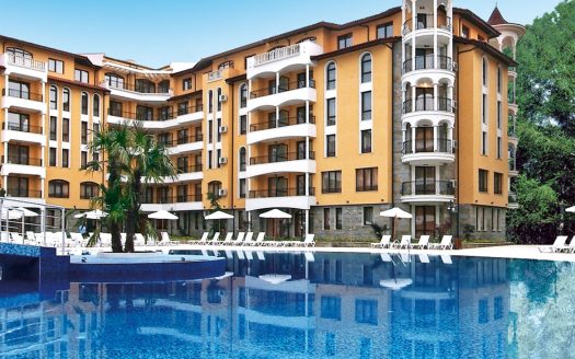 Трехкомнатная квартира в Royal Sun, Солнечный Берег ID: 100241