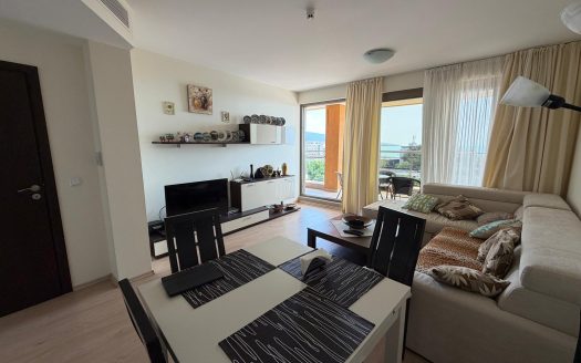 Трёхкомнатная квартира с видом на море в Peter House ID: 99637