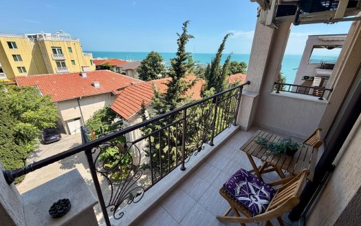 Двухкомнатная квартира у моря в Porto Paradiso, Святой Влас ID: 100115