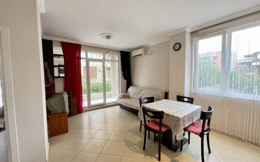 Two-bedroom apartment with a view of the pool in Sunny Beach ID: 100975