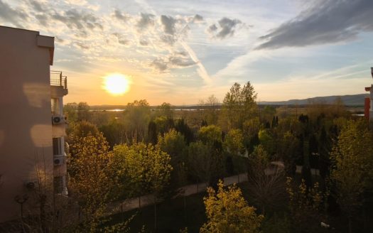 2-Bedroom Apartment with Mountain Views in Sunny Beach ID: 103298