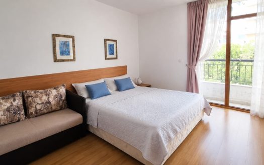 3-комнатная квартира в центре Солнечного берега, Blue Summer ID: 105461