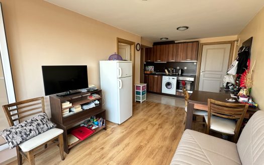 2-комнатная квартира с террасой в Messembria Palace, Солнечный Берег ID: 105238