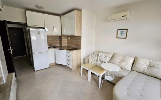 Двокімнатна квартира з видом на басейн у Cascadas Family Resort, Сонячний Берег ID: 106175